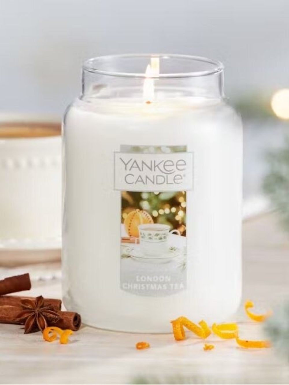 Yankee Candle London Christmas Tea •22 oz•